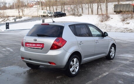 KIA cee'd I рестайлинг, 2008 год, 647 000 рублей, 4 фотография