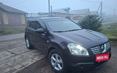 Nissan Qashqai, 2009 год, 680 000 рублей, 2 фотография