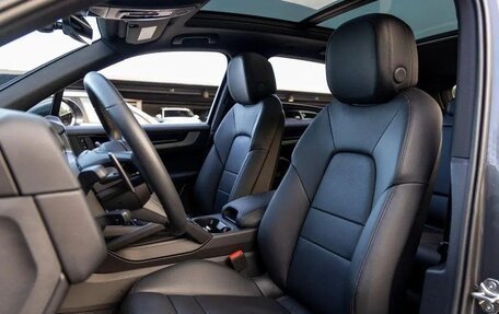 Porsche Cayenne III, 2025 год, 13 950 032 рублей, 14 фотография