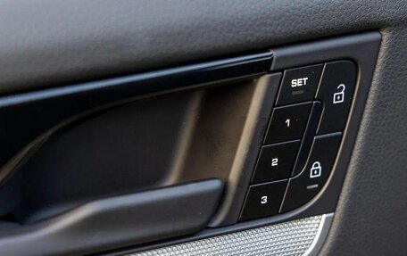 Porsche Cayenne III, 2025 год, 13 950 032 рублей, 20 фотография