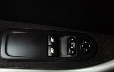 Peugeot 308 II, 2010 год, 499 000 рублей, 13 фотография