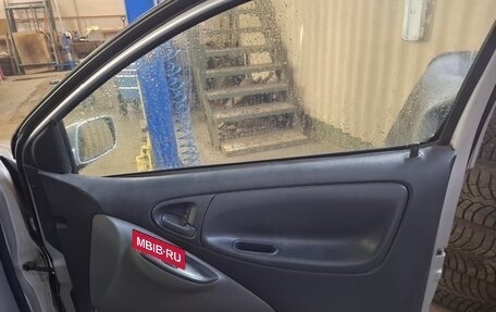 Toyota Vitz, 2000 год, 100 000 рублей, 14 фотография