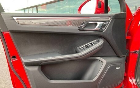 Porsche Macan I рестайлинг, 2024 год, 15 300 751 рублей, 9 фотография