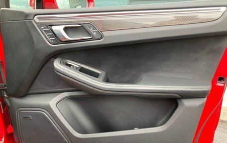 Porsche Macan I рестайлинг, 2024 год, 15 300 751 рублей, 22 фотография