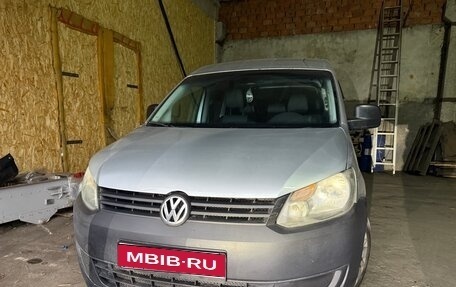 Volkswagen Caddy III рестайлинг, 2011 год, 580 000 рублей, 1 фотография