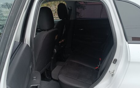 Mitsubishi ASX I рестайлинг, 2012 год, 950 000 рублей, 6 фотография