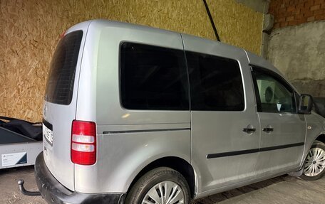 Volkswagen Caddy III рестайлинг, 2011 год, 580 000 рублей, 2 фотография