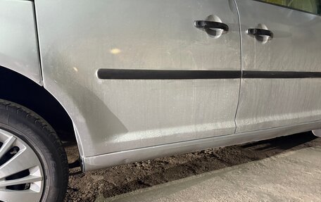 Volkswagen Caddy III рестайлинг, 2011 год, 580 000 рублей, 5 фотография