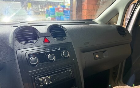 Volkswagen Caddy III рестайлинг, 2011 год, 580 000 рублей, 9 фотография