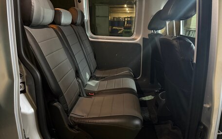 Volkswagen Caddy III рестайлинг, 2011 год, 580 000 рублей, 11 фотография