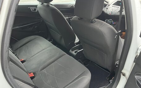 Ford Fiesta, 2015 год, 629 000 рублей, 6 фотография