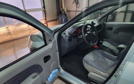 Renault Logan I, 2005 год, 350 000 рублей, 9 фотография