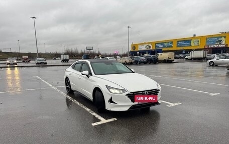 Hyundai Sonata VIII, 2021 год, 2 550 000 рублей, 2 фотография