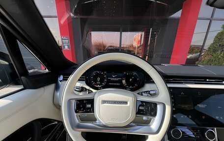 Land Rover Range Rover IV рестайлинг, 2022 год, 18 250 000 рублей, 15 фотография
