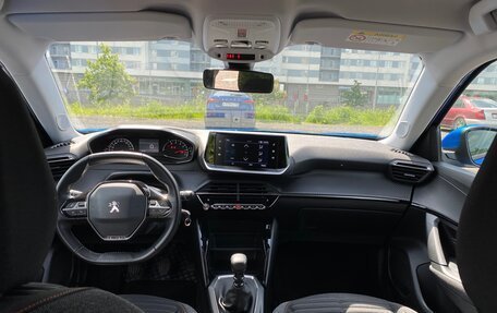 Peugeot 2008 II, 2020 год, 1 749 000 рублей, 5 фотография