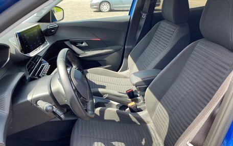 Peugeot 2008 II, 2020 год, 1 749 000 рублей, 36 фотография