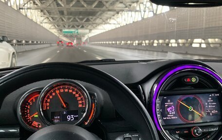 MINI Clubman, 2019 год, 1 650 000 рублей, 6 фотография