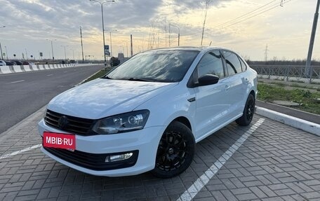 Volkswagen Polo VI (EU Market), 2017 год, 1 320 000 рублей, 2 фотография