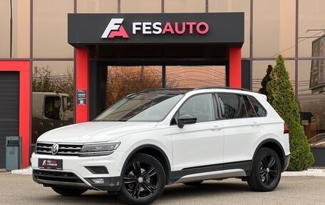 Volkswagen Tiguan II, 2020 год, 2 300 000 рублей, 1 фотография