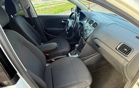 Volkswagen Polo VI (EU Market), 2017 год, 1 320 000 рублей, 23 фотография