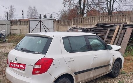 Skoda Fabia II, 2011 год, 290 000 рублей, 6 фотография