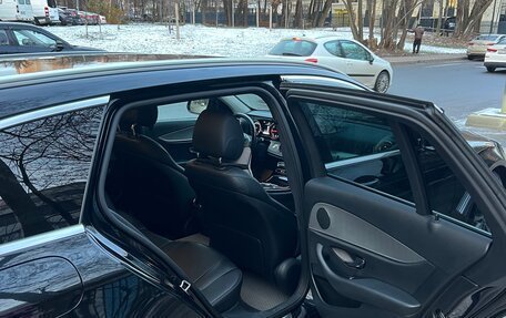 Mercedes-Benz E-Класс, 2018 год, 3 000 000 рублей, 11 фотография