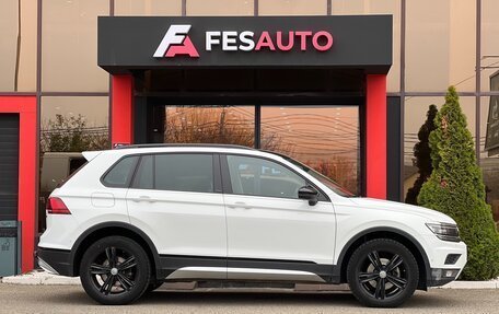 Volkswagen Tiguan II, 2020 год, 2 300 000 рублей, 6 фотография