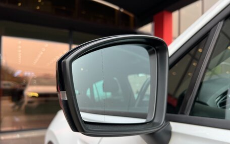 Volkswagen Tiguan II, 2020 год, 2 300 000 рублей, 13 фотография