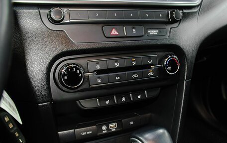 KIA cee'd III, 2019 год, 1 900 000 рублей, 20 фотография