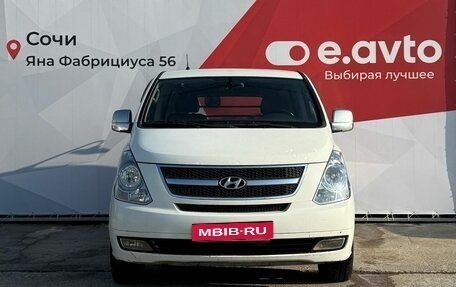 Hyundai Grand Starex Grand Starex I рестайлинг 2, 2011 год, 1 450 000 рублей, 2 фотография