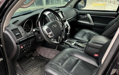 Toyota Land Cruiser 200, 2015 год, 7 800 000 рублей, 10 фотография