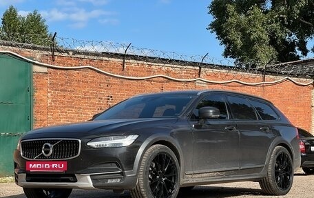 Volvo V90 Cross Country I рестайлинг, 2019 год, 3 500 000 рублей, 6 фотография