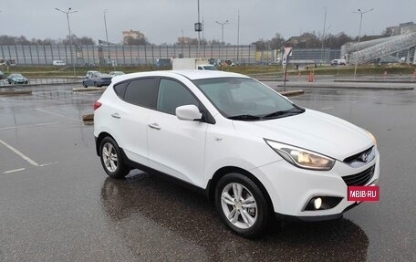 Hyundai ix35 I рестайлинг, 2015 год, 1 699 000 рублей, 2 фотография