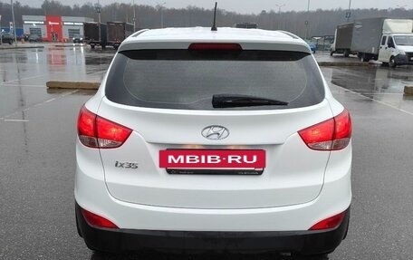 Hyundai ix35 I рестайлинг, 2015 год, 1 699 000 рублей, 4 фотография