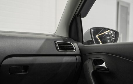 Volkswagen Polo VI (EU Market), 2019 год, 1 450 000 рублей, 21 фотография