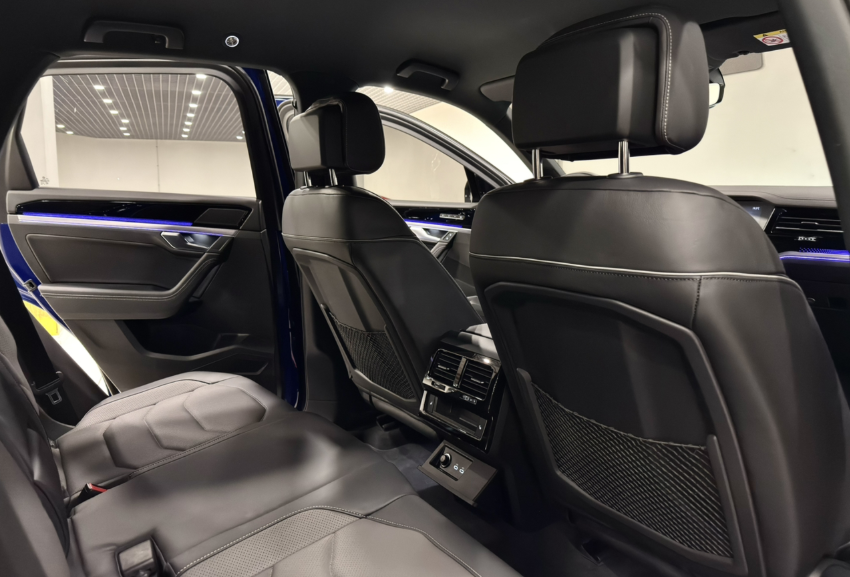 Volkswagen Touareg III, 2022 год, 5 450 000 рублей, 114 фотография