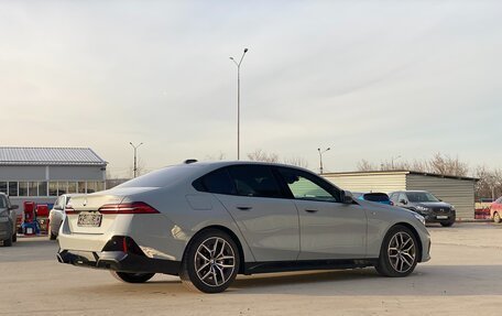 BMW 5 серия, 2024 год, 9 000 000 рублей, 10 фотография