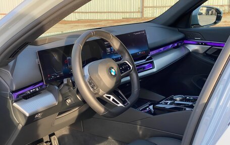 BMW 5 серия, 2024 год, 9 000 000 рублей, 17 фотография