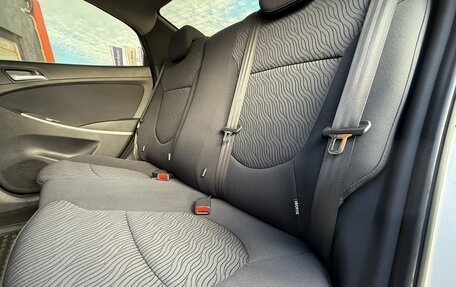 Hyundai Solaris II рестайлинг, 2011 год, 700 000 рублей, 19 фотография