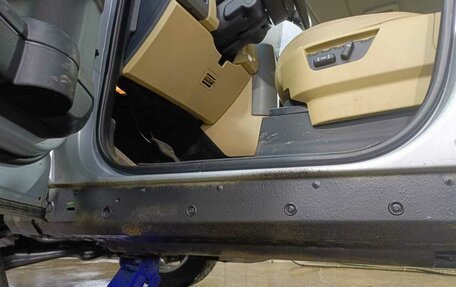 Land Rover Discovery III, 2006 год, 1 200 000 рублей, 19 фотография