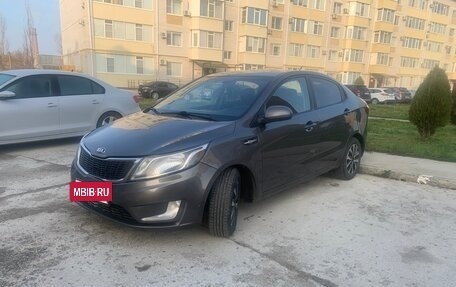 KIA Rio III рестайлинг, 2013 год, 480 000 рублей, 4 фотография