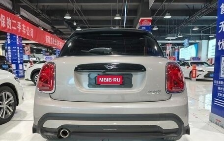 MINI Hatch, 2022 год, 2 600 000 рублей, 5 фотография