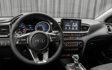 KIA cee'd III, 2019 год, 1 880 000 рублей, 9 фотография