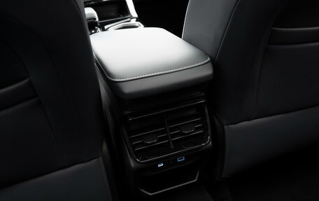 Geely Atlas, 2024 год, 3 180 000 рублей, 16 фотография