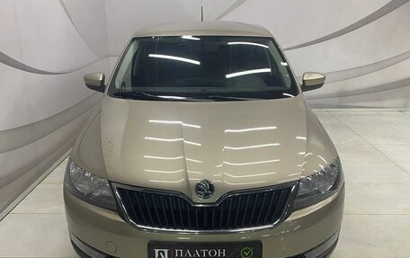 Skoda Rapid I, 2018 год, 1 350 000 рублей, 2 фотография