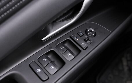 Hyundai Elantra, 2023 год, 2 238 000 рублей, 10 фотография