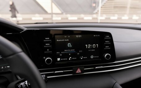 Hyundai Elantra, 2023 год, 2 238 000 рублей, 7 фотография