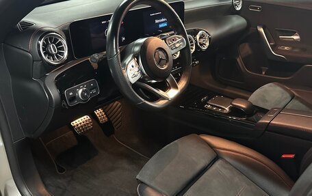 Mercedes-Benz CLA, 2020 год, 3 550 000 рублей, 9 фотография