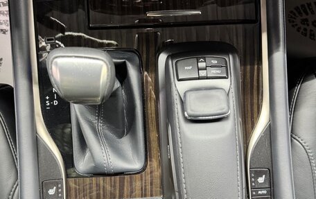 Lexus LX III, 2018 год, 8 000 000 рублей, 20 фотография