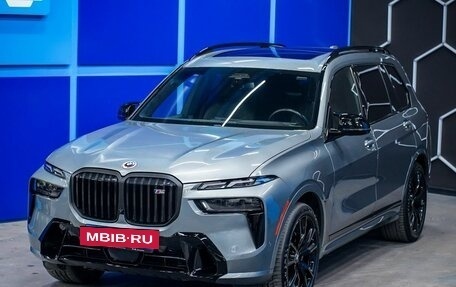 BMW X7, 2022 год, 13 550 000 рублей, 2 фотография